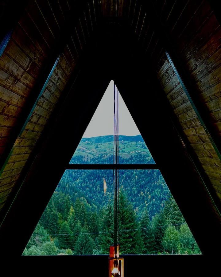 Nordik Cabin - Aframe With 2 Bedrooms Mărişel Extérieur photo